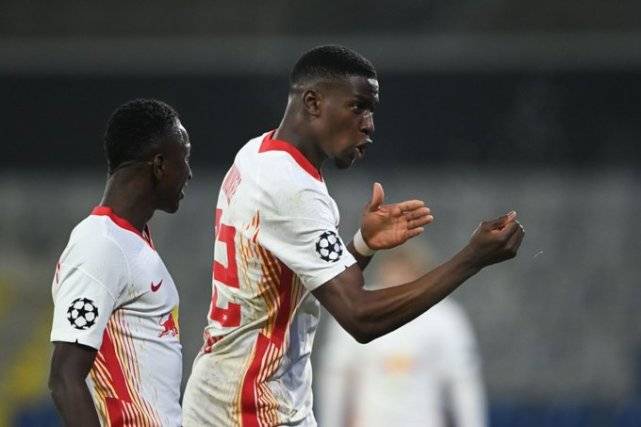  特鲁瓦黑马姿态持续狂奔，五连胜跻身欧战区行列